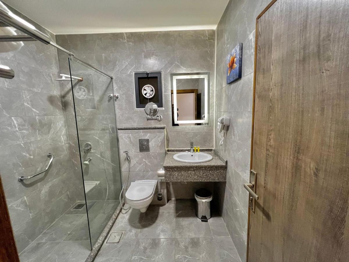 Sky Hotel Άκαμπα Εξωτερικό φωτογραφία