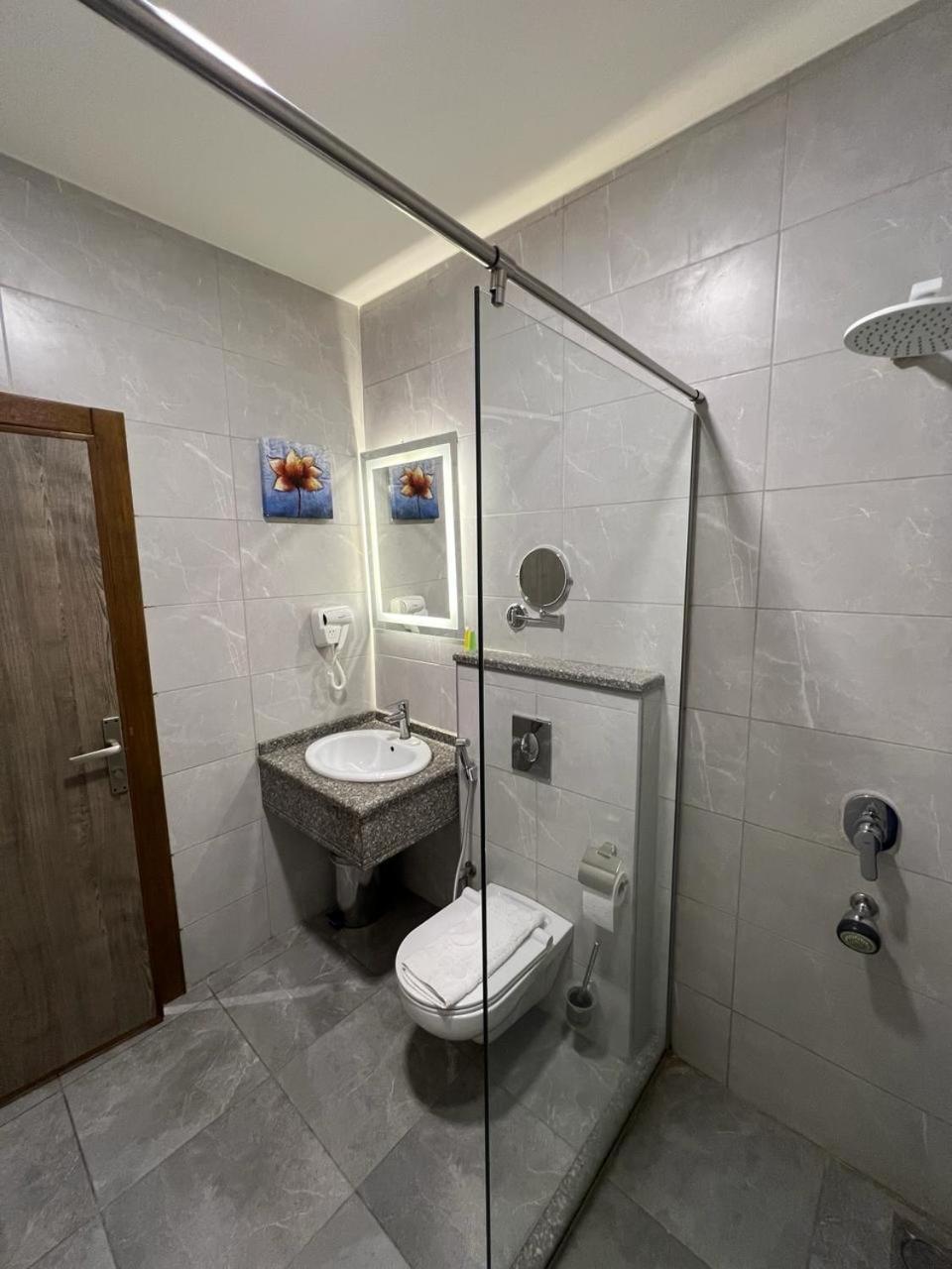 Sky Hotel Άκαμπα Εξωτερικό φωτογραφία