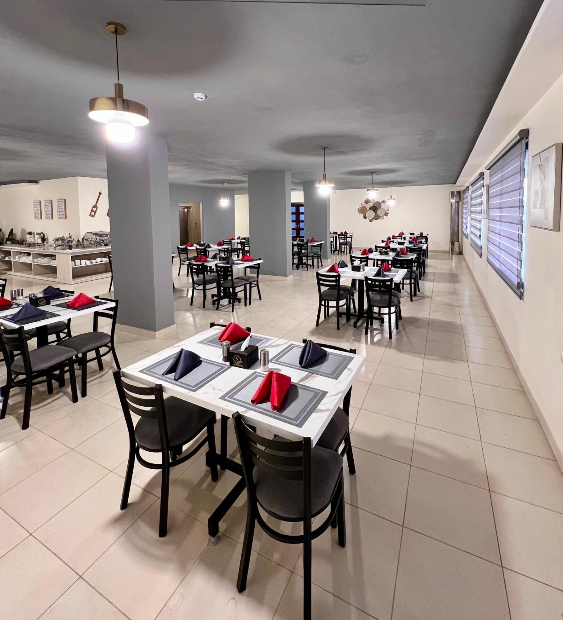 Sky Hotel Άκαμπα Εξωτερικό φωτογραφία