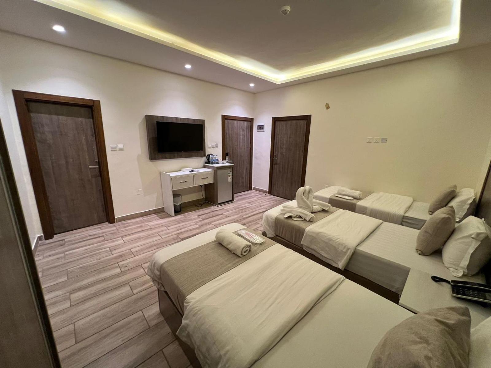 Sky Hotel Άκαμπα Εξωτερικό φωτογραφία