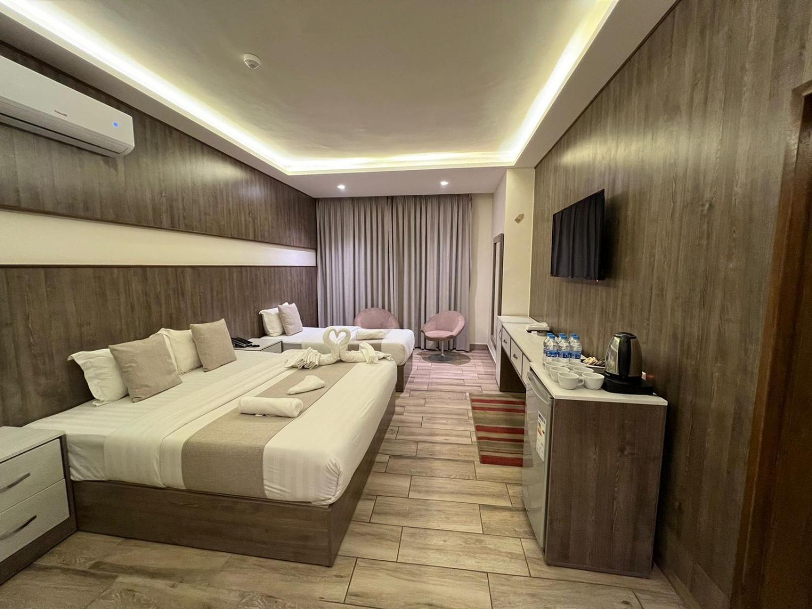 Sky Hotel Άκαμπα Εξωτερικό φωτογραφία
